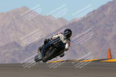 media/Oct-09-2022-SoCal Trackdays (Sun) [[95640aeeb6]]/Turn 9 (1pm)/